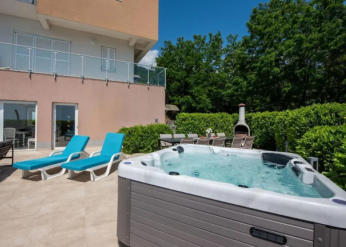Sv- Petar By Interhome Сasa de vacaciones Ičići